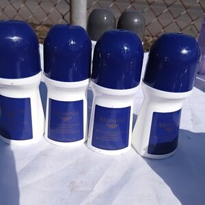 Avon Mesmerize Deodorant in Blue and White
